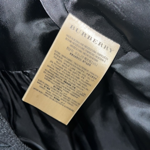 Burberry Wool Coat-Authentic-NWT - Picture 6 of 9